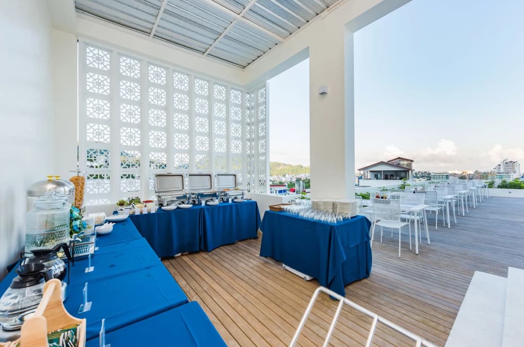 LullaBella Hotel Patong - photo 22