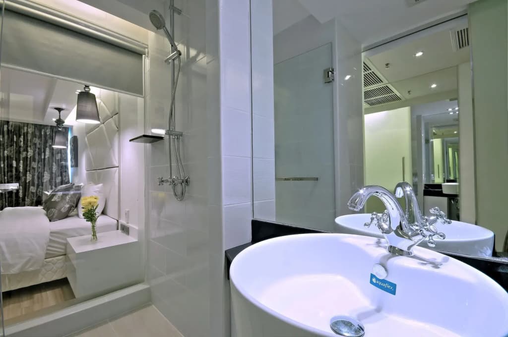 Sukhumvit Suites Hotel - photo 29