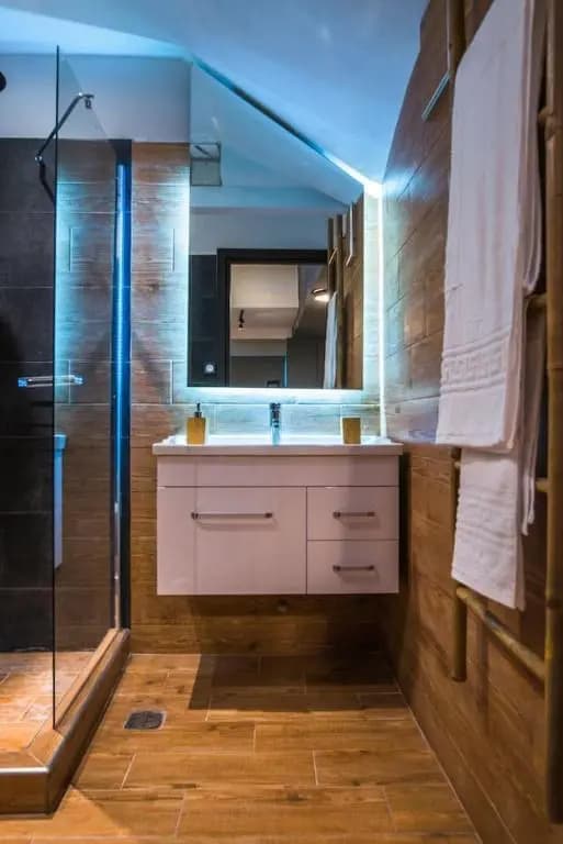 NOHO Boutique , premium living Dikeou 8 - photo 4
