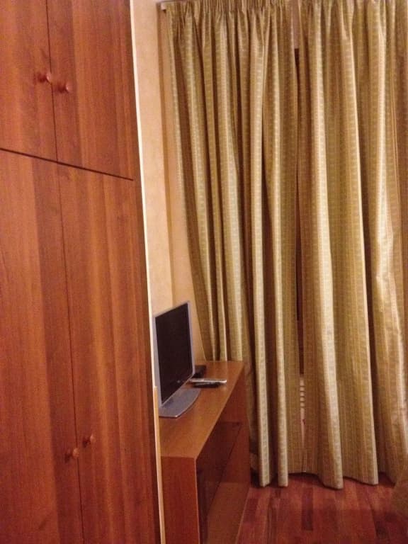 Residence Re di Roma Rooms - photo 1