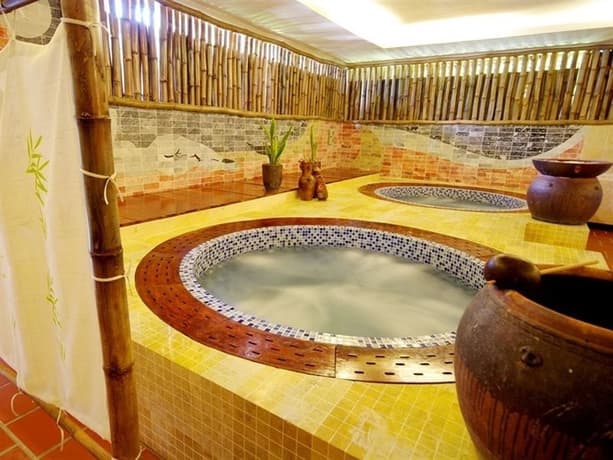 Diamond Bay Resort And Golf - photo 4