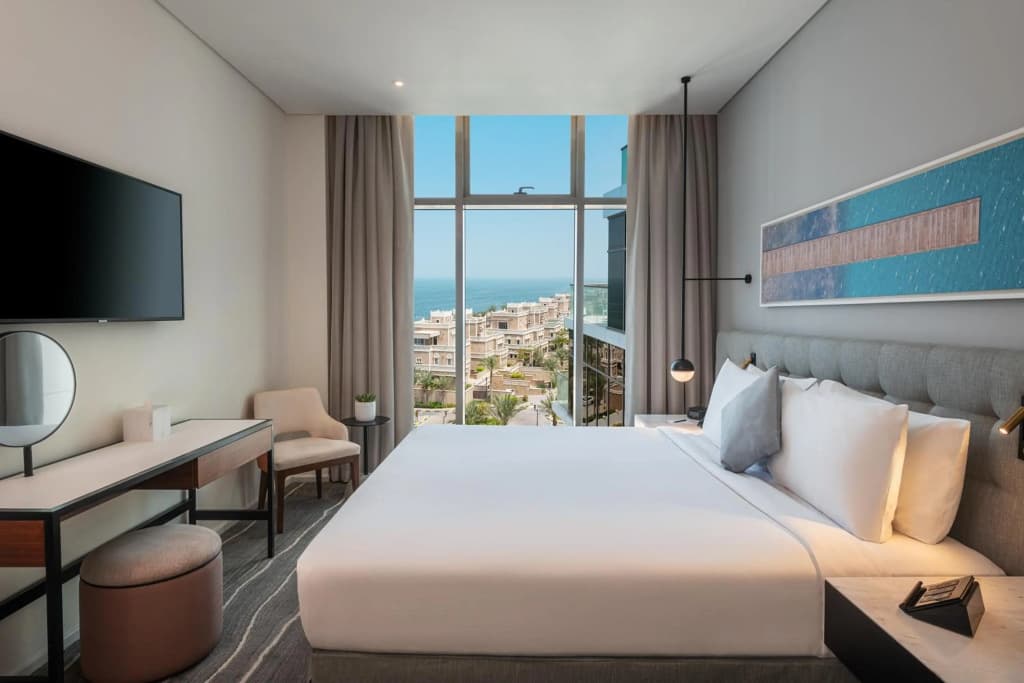 Th8 Palm Dubai Beach Resort, Vignette Collection, by IHG - photo 5