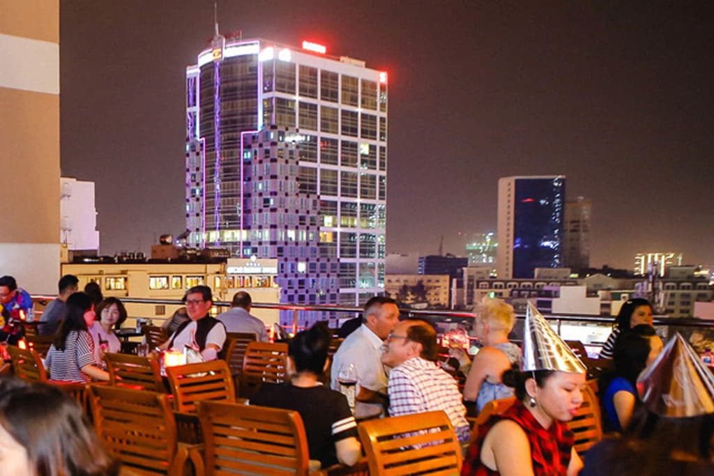 Caravelle Saigon Hotel - photo 2