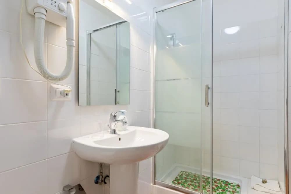 Roma Enrico Guesthouse - photo 8