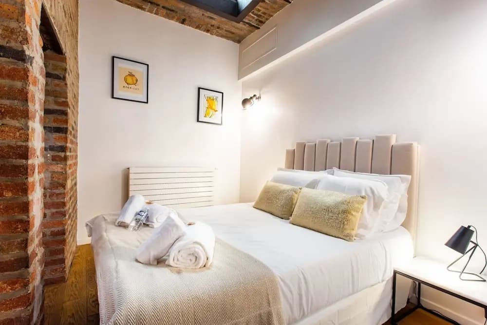 Bright Triplex - 4br/10p - Moulin Rouge - photo 3