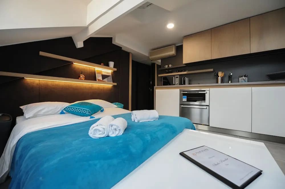 Studio Paradise Five Stars Holiday House - photo 2