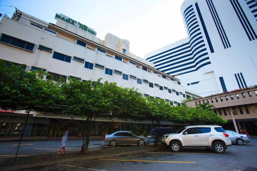 Nana Hotel - photo 1