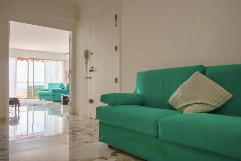 Like in a Boat , 2BR 2BA with big balcony in front of the sea - photo 2