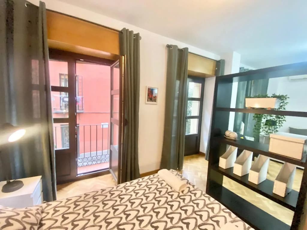 Centro Embajadores / Luxury Apartment - photo 7