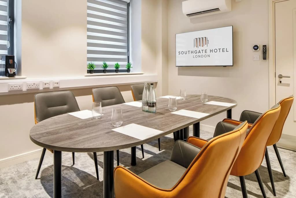 Southgate Hotel London - photo 5