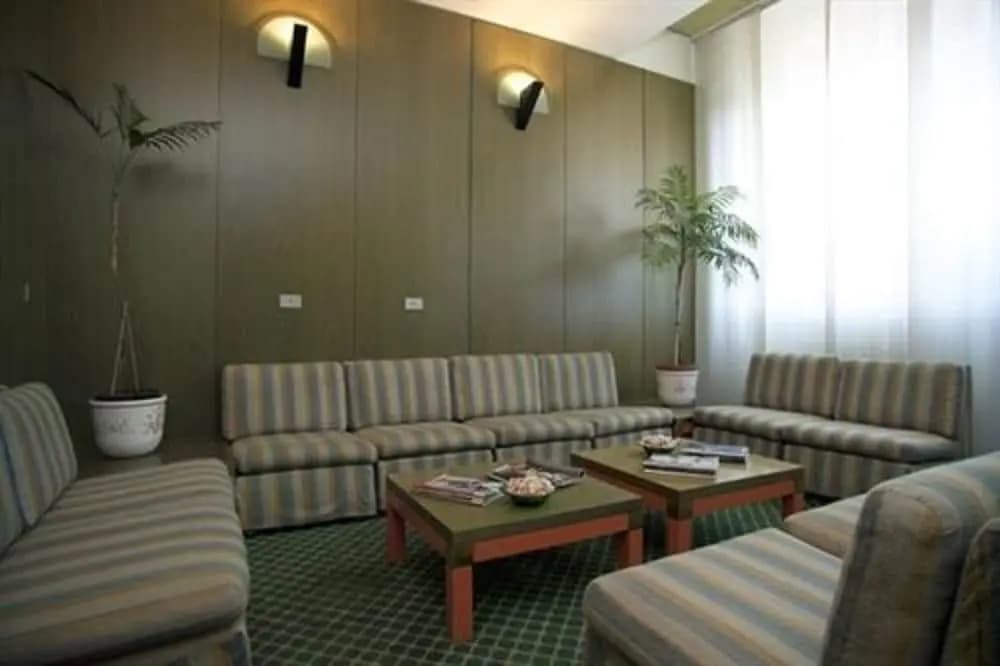 Hotel Johnny - photo 11