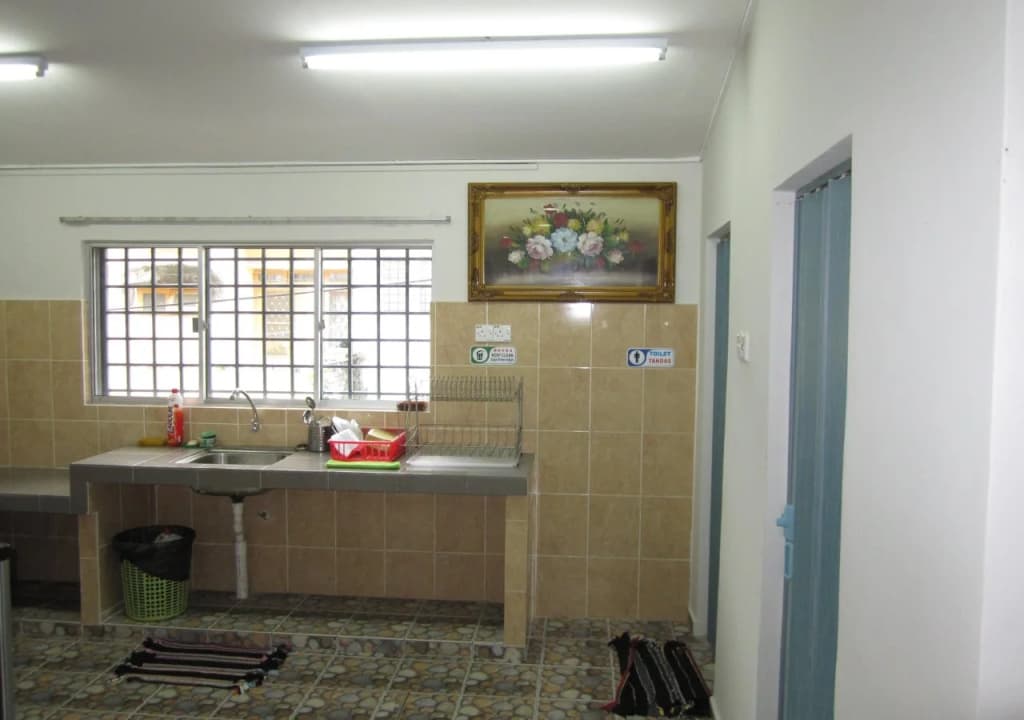 Daniels Guest House - photo 10