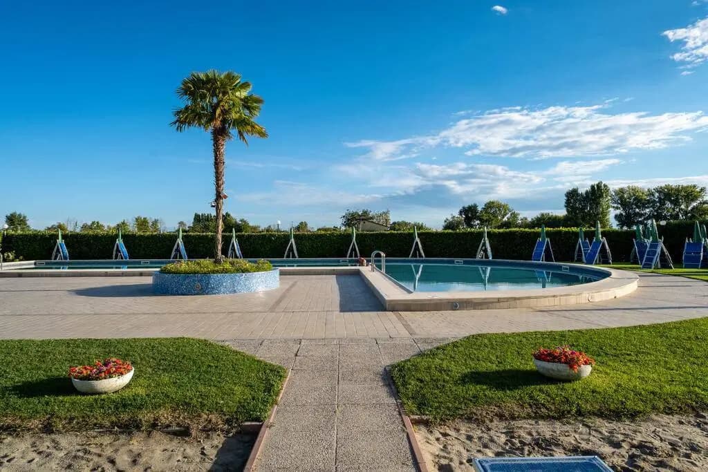 Hotel Villa Sara - photo 38