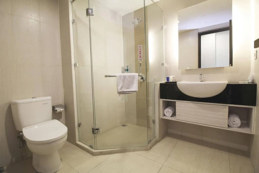 Airy Tambora Bandengan Selatan Jakarta - photo 8