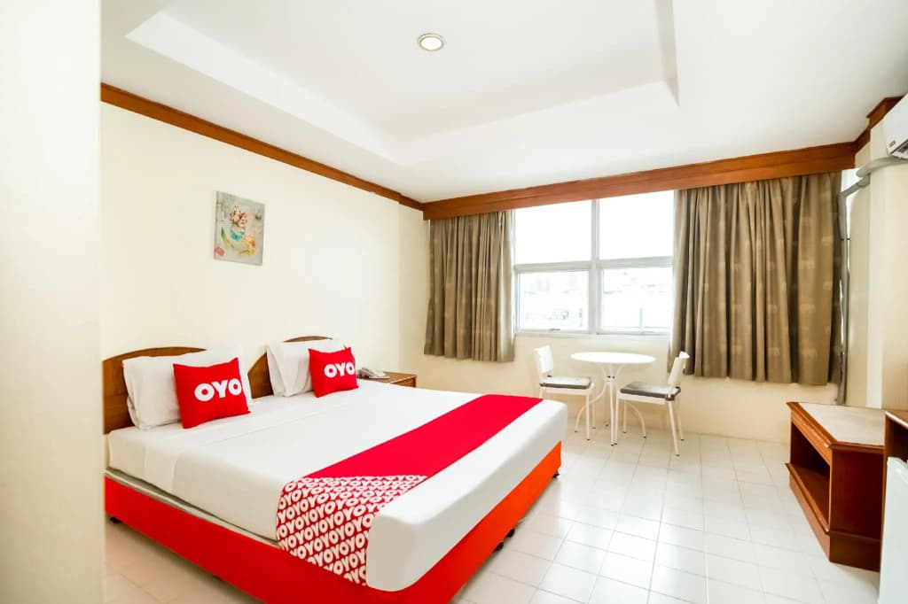 OYO 320 Regent 2002 Guest House - photo 6
