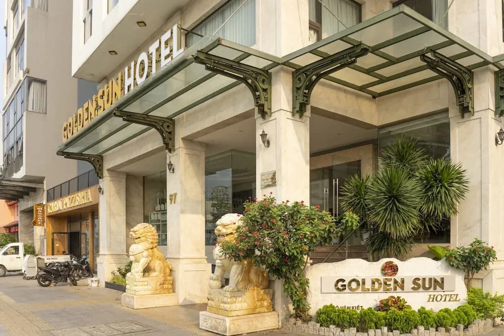 Golden Sun Hotel - photo 1