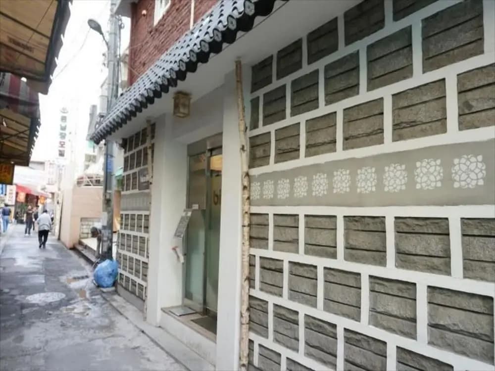 Oh My Inn - main photo