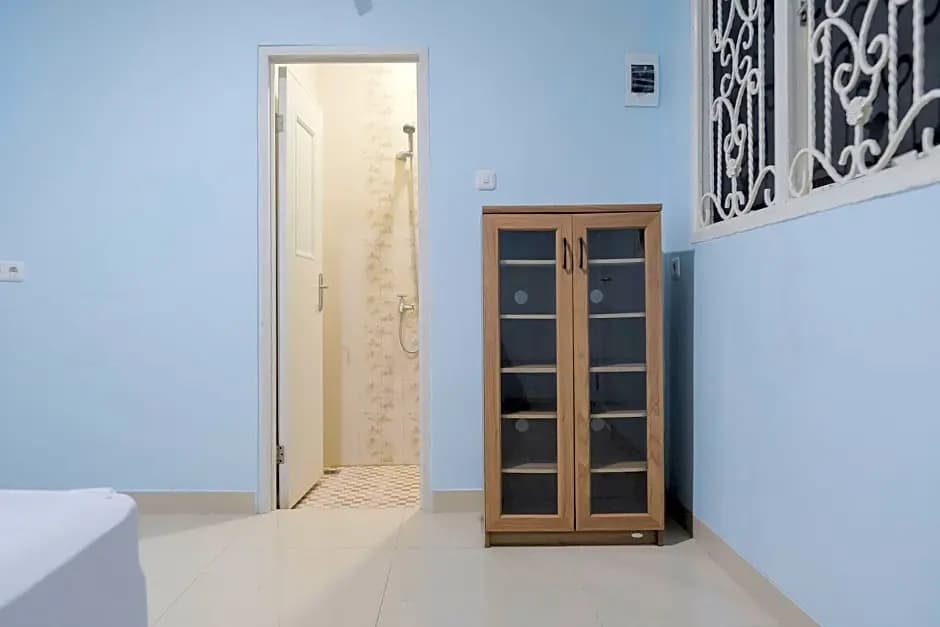 KoolKost Syariah near Green Pramuka Square Mall - Minimal Stay 6 Nights - photo 7