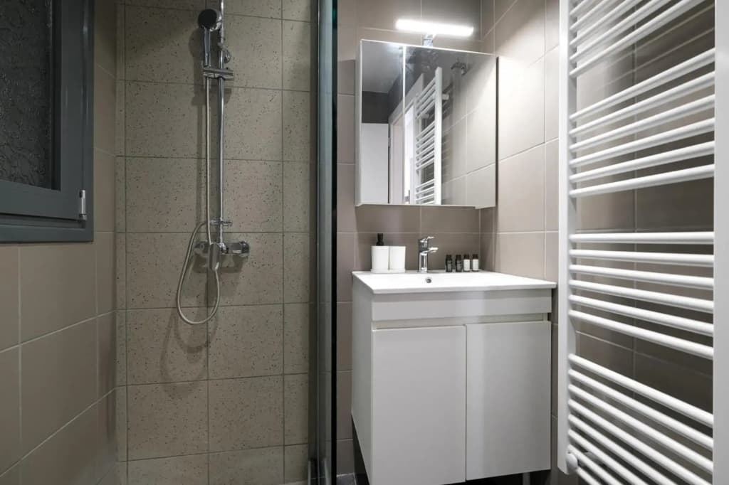 Strefi Hill Suites - photo 39