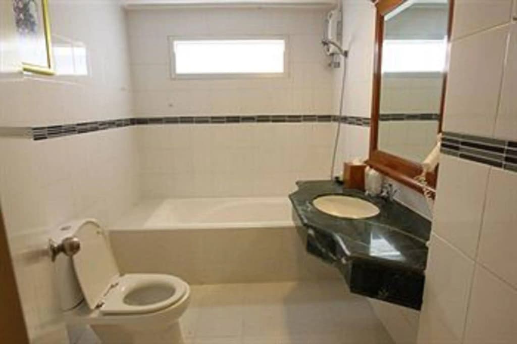 Royal View Resort - photo 10
