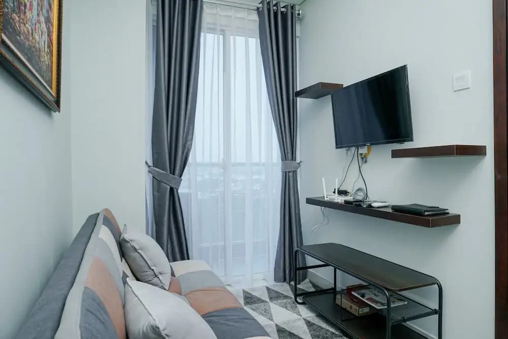 Deluxe Puri Mansion 1br Apartment with Sofa Bed - photo 4