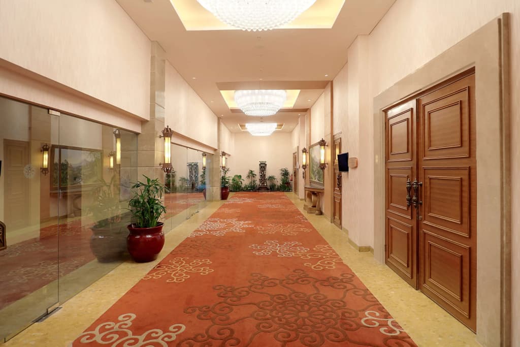 SereS Springs Resort & Spa Singakerta - photo 11