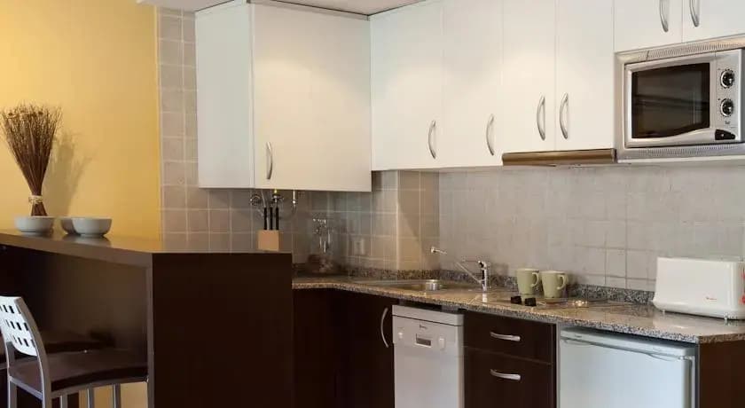 Lodging Apartments Liceu - photo 9