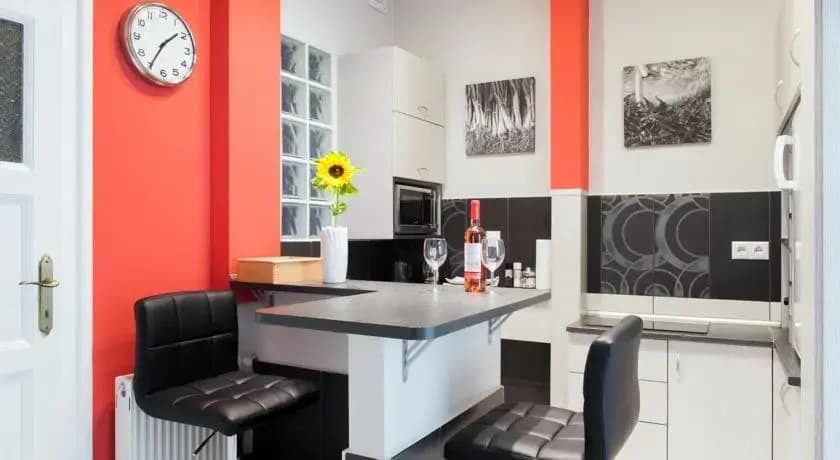 Pozsonyi Corner - photo 1