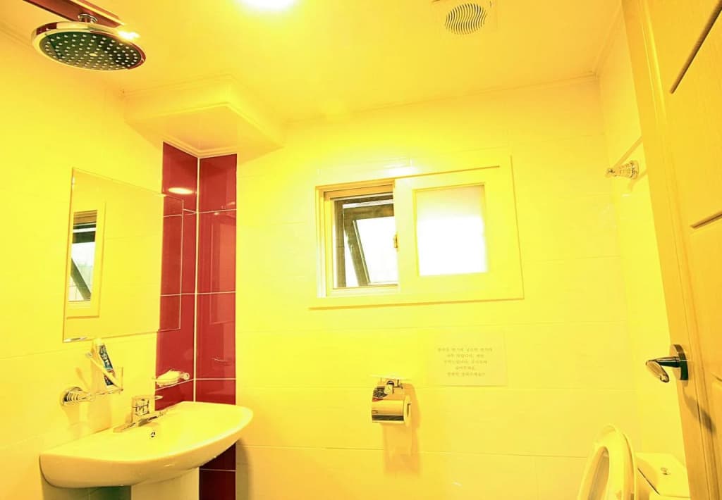 Eel Guest House - photo 8