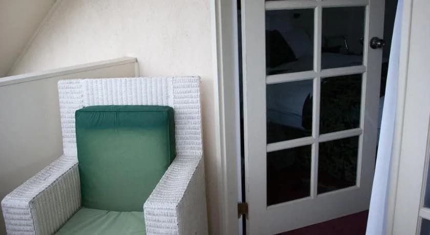 Mornington Bed and Breakfast - photo 16