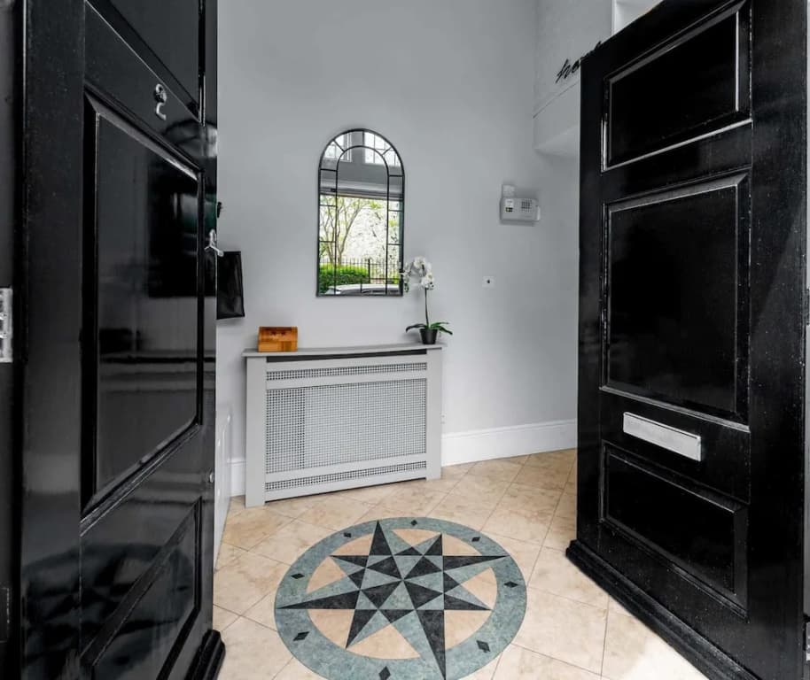 Extremely Rare Luxury Loft - photo 7
