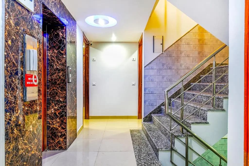 Hotel Luxe Stay - photo 12