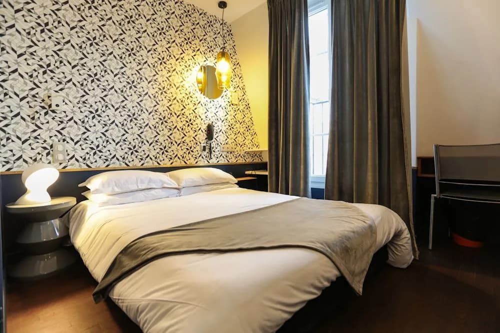Oops Design Hostel - photo 4