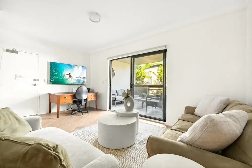 Spacious 2-bed, 2-bath Moments From Avalon Beach - photo 17