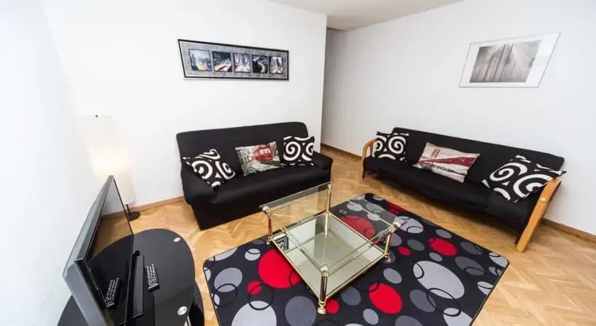 Madrid Apartel - photo 5