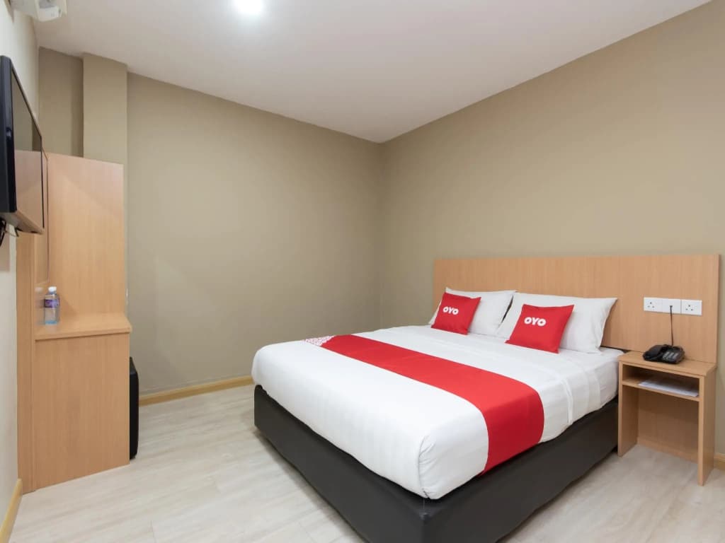 Labuan Avenue Hotel - photo 4