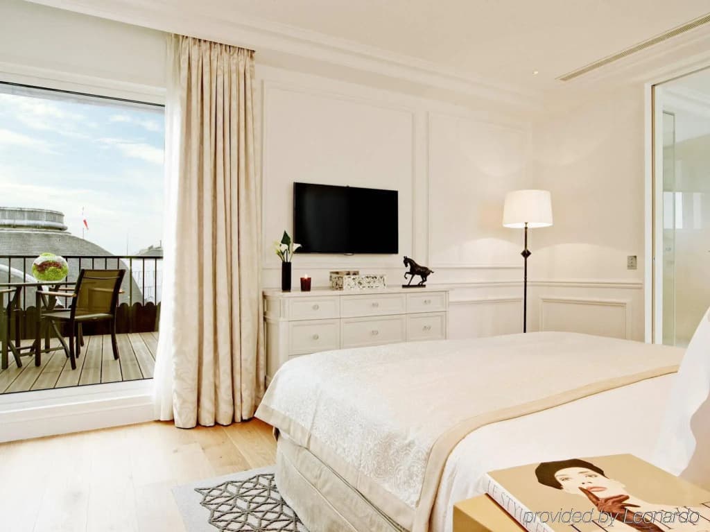 Grand Hotel du Palais Royal - photo 4