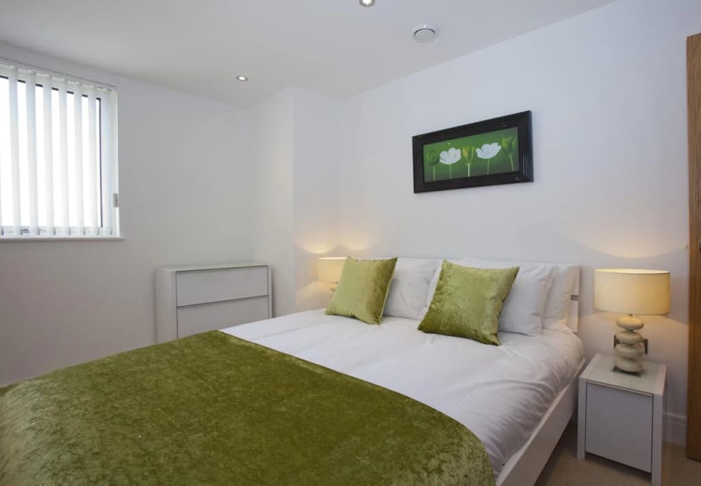 Apple Apartments Greenwich - photo 2
