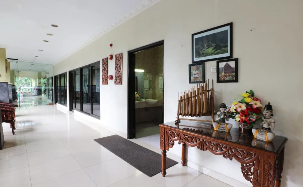 Desa Wisata Hotel - photo 8