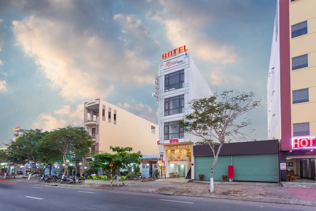 Rose Hotel - photo 19
