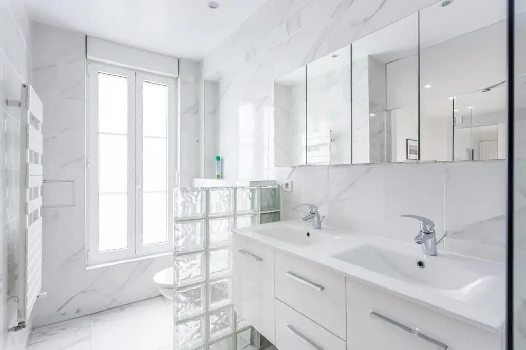 180 Suite Eden, Luxury Apt at Sacre Coeur - photo 8
