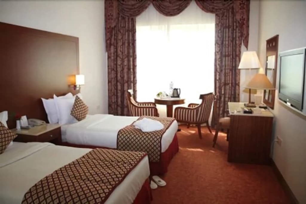 Regent Palace Hotel - photo 14