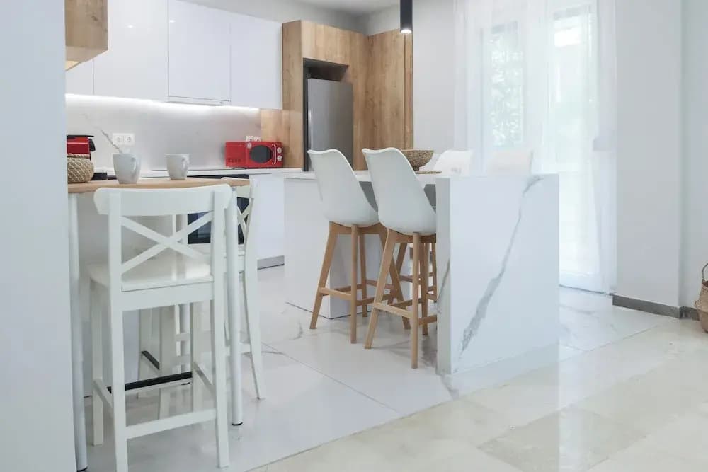 Panormou Modern Elegant 3 Bd Balcony Apt - photo 18
