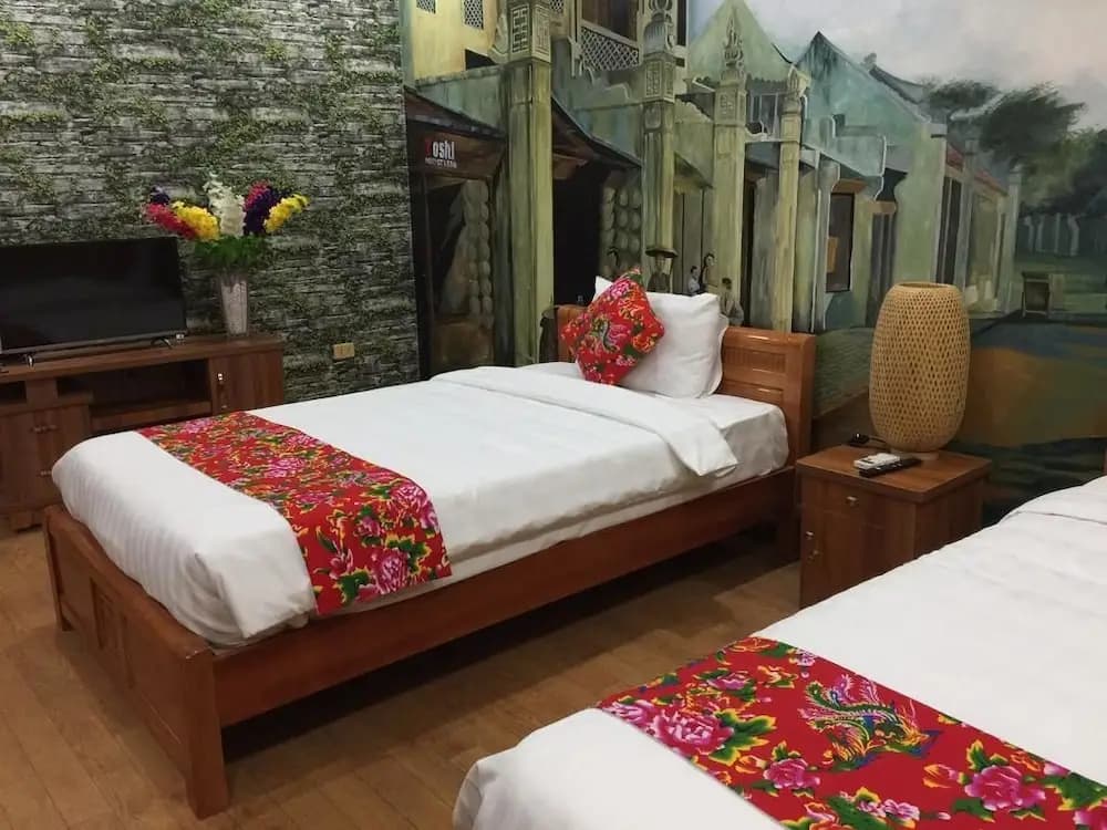 Dollar Homestay & Travel - photo 2