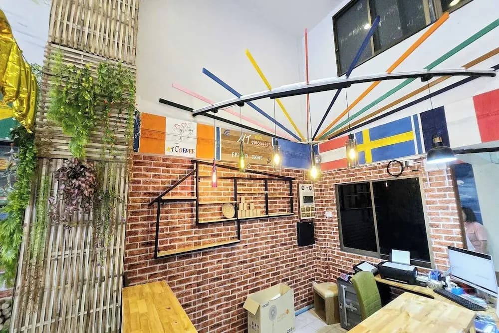 MT Friend Home & Hostel - photo 21