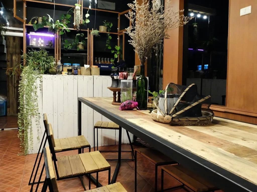 Bandai Poshtel - photo 14