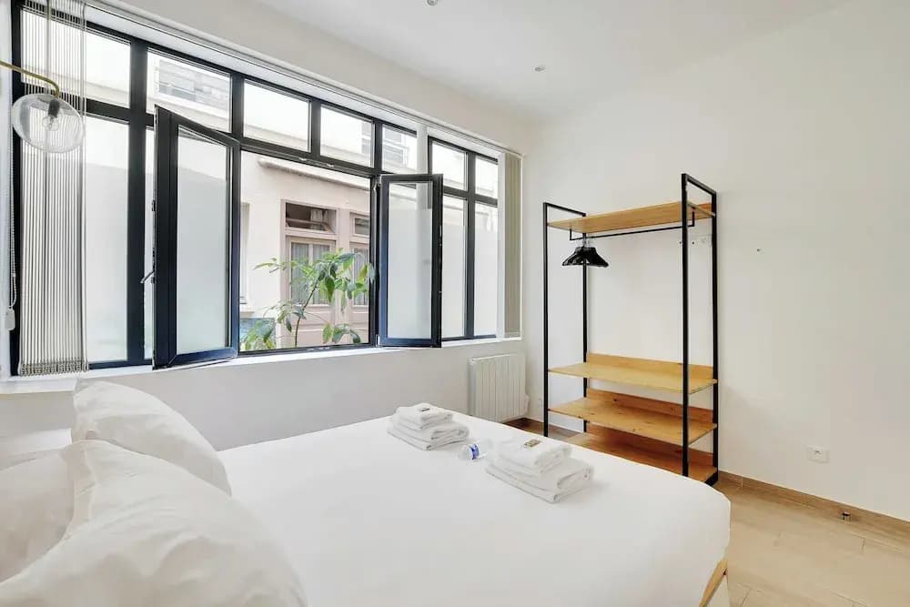 Refreshing Apartment - 2br/6p - Bastille - photo 1
