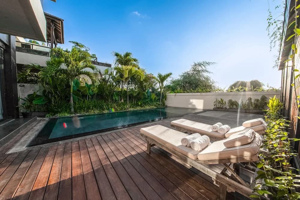 Balangan Beach Villa Freya - photo 17