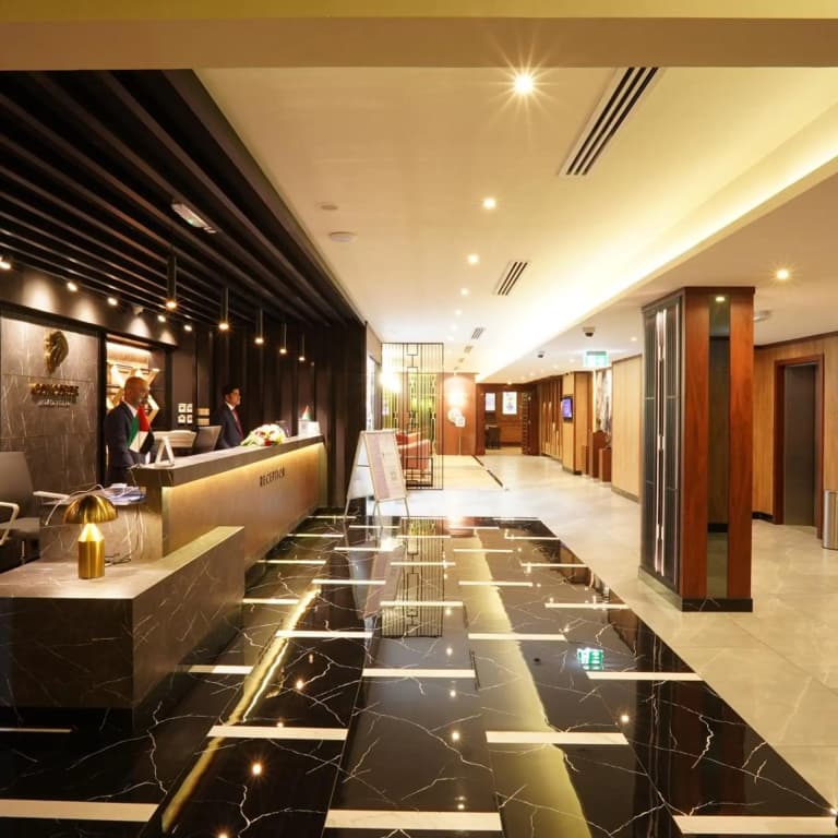 Concorde Palace Hotel - photo 18