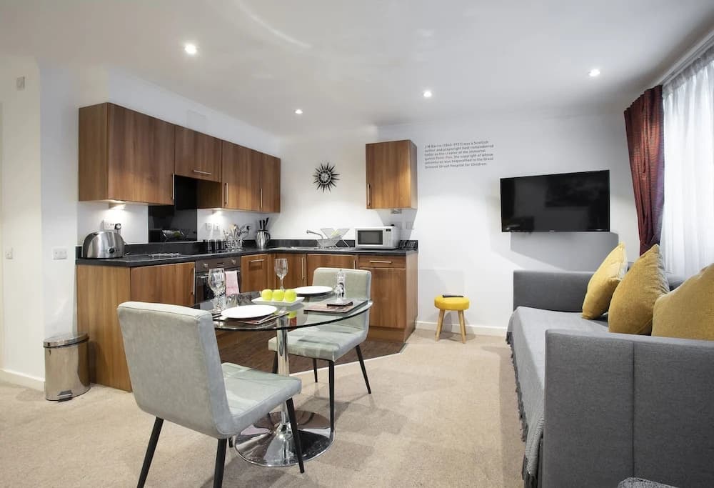 Stewart by Heeton Concept Aparthotel Edinburgh - photo 19